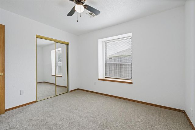 805 SE 35th Street, Moore, OK 73160