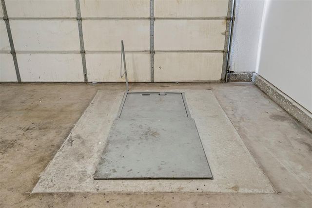 805 SE 35th Street, Moore, OK 73160