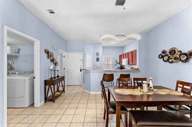 1017 PARK RIDGE CIRCLE, Kissimmee, FL 34746