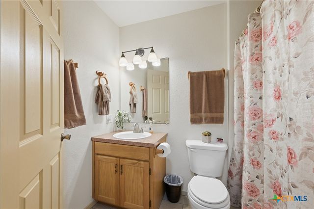 529 Guerra Lane, Gonzales, TX 78629