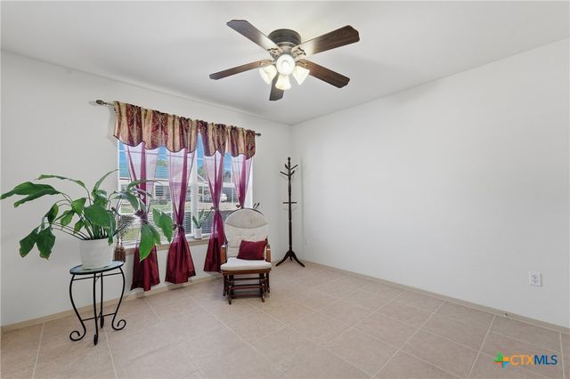 529 Guerra Lane, Gonzales, TX 78629