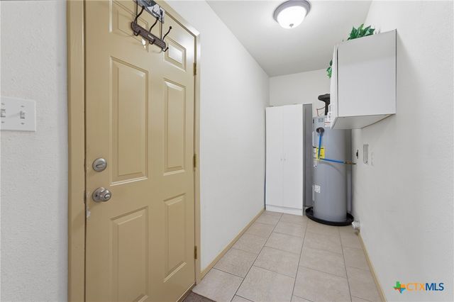 529 Guerra Lane, Gonzales, TX 78629
