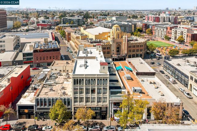 1755 Broadway 23, Oakland, CA 94612