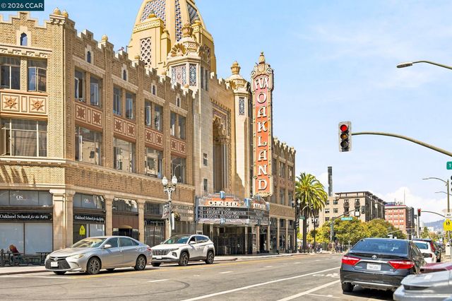 1755 Broadway 23, Oakland, CA 94612