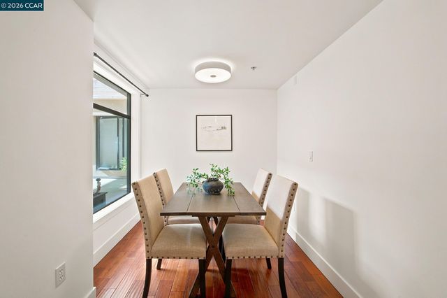 1755 Broadway 23, Oakland, CA 94612