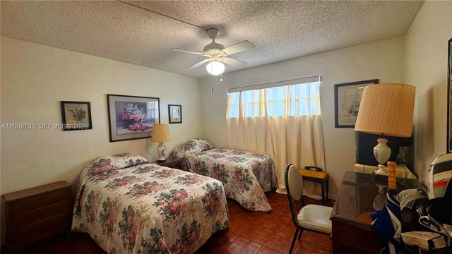 9423 S Hollybrook Lake Drive 203, Pembroke Pines, FL 33025