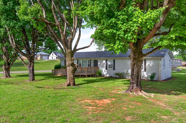 1003 Faulkner Springs Rd, Mcminnville, TN 37110