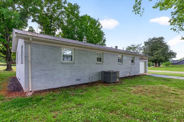 1003 Faulkner Springs Rd, Mcminnville, TN 37110