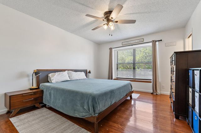 1007 Raintree Lane, Palm Beach Gardens, FL 33410