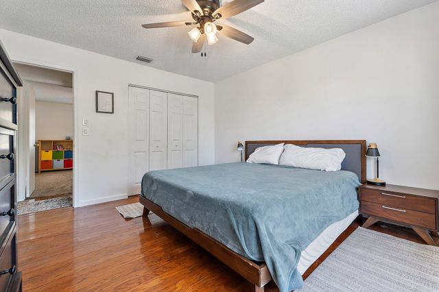 1007 Raintree Lane, Palm Beach Gardens, FL 33410