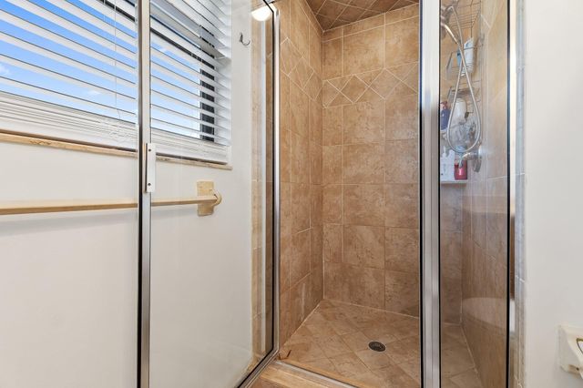 1007 Raintree Lane, Palm Beach Gardens, FL 33410