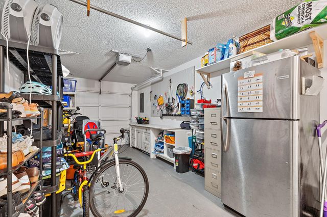 1007 Raintree Lane, Palm Beach Gardens, FL 33410