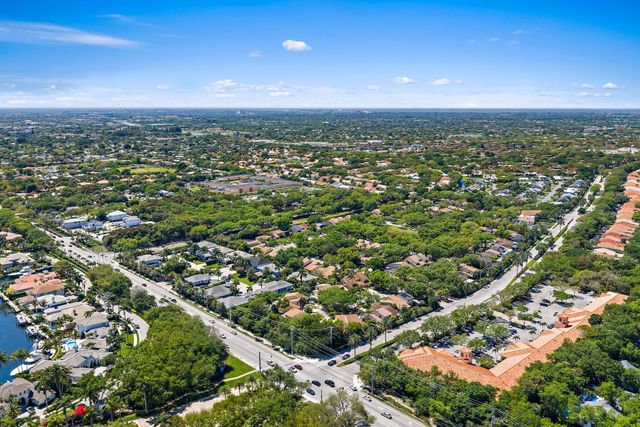 1007 Raintree Lane, Palm Beach Gardens, FL 33410