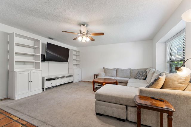 1007 Raintree Lane, Palm Beach Gardens, FL 33410