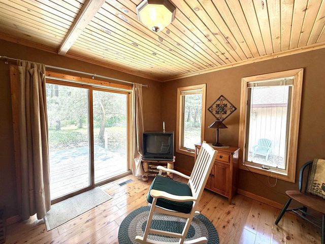 2242 W 15th Avenue, Adams, WI 53910