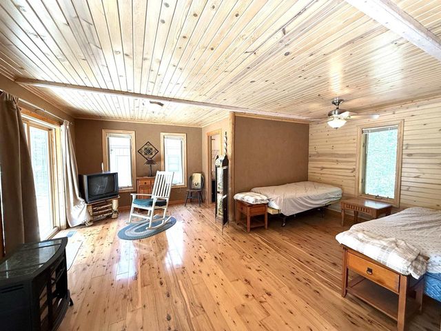 2242 W 15th Avenue, Adams, WI 53910
