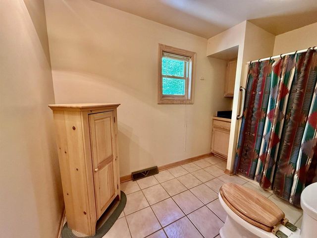 2242 W 15th Avenue, Adams, WI 53910