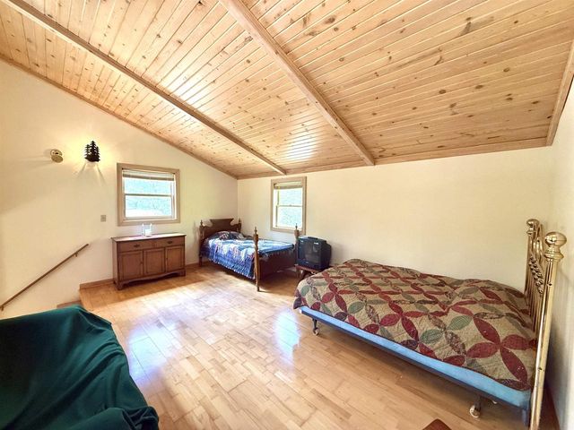 2242 W 15th Avenue, Adams, WI 53910