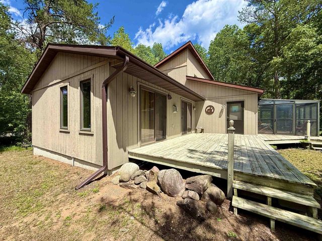 2242 W 15th Avenue, Adams, WI 53910