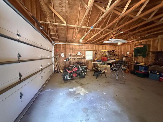 2242 W 15th Avenue, Adams, WI 53910