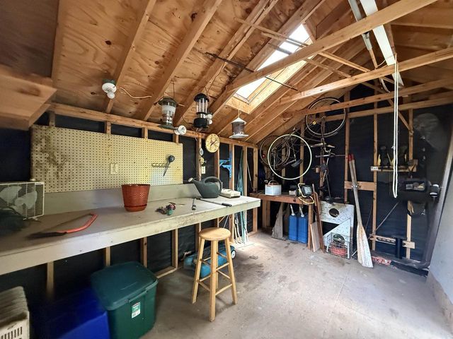 2242 W 15th Avenue, Adams, WI 53910
