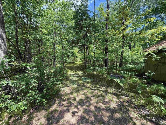 2242 W 15th Avenue, Adams, WI 53910