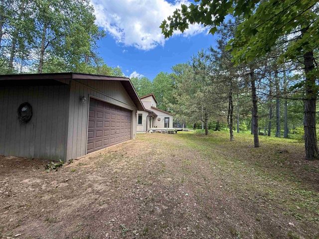 2242 W 15th Avenue, Adams, WI 53910