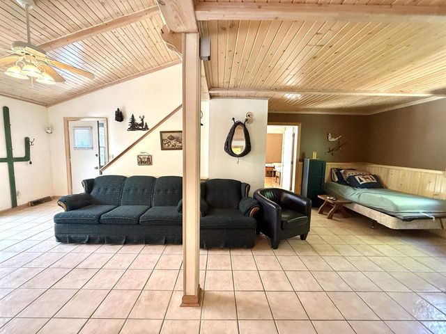 2242 W 15th Avenue, Adams, WI 53910