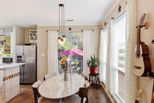 102 Elm Hill CT, San Marcos, TX 78666