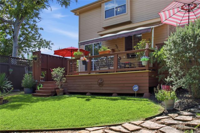 102 Elm Hill CT, San Marcos, TX 78666