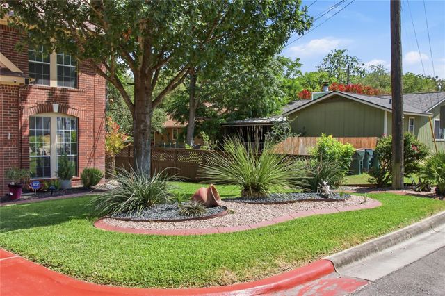 102 Elm Hill CT, San Marcos, TX 78666