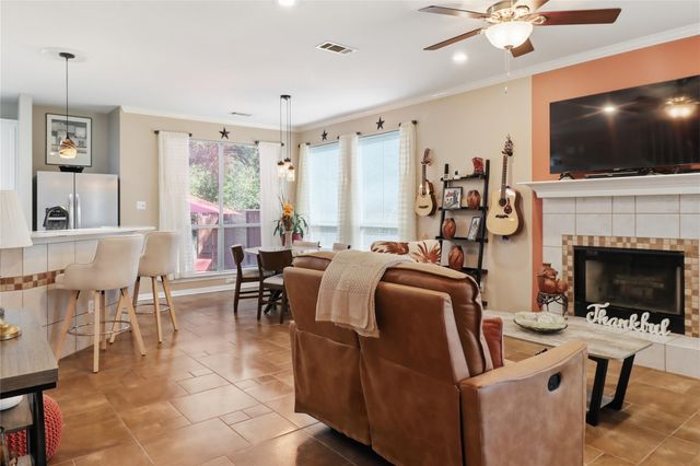 102 Elm Hill CT, San Marcos, TX 78666