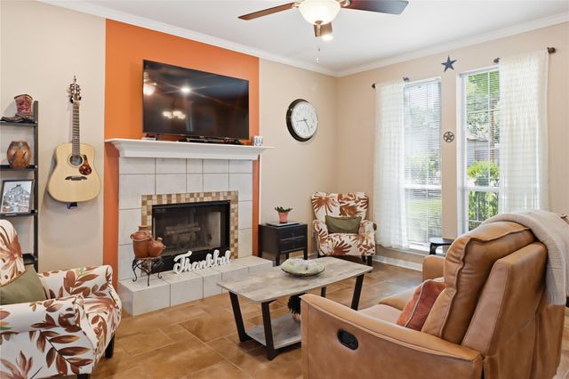 102 Elm Hill CT, San Marcos, TX 78666