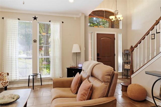 102 Elm Hill CT, San Marcos, TX 78666