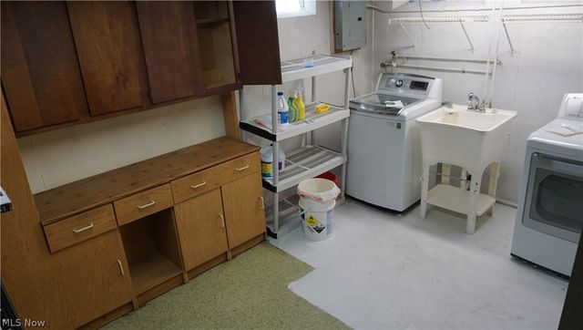 5716 Champaign Avenue, Brook Park, OH 44142