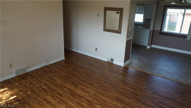 5716 Champaign Avenue, Brook Park, OH 44142