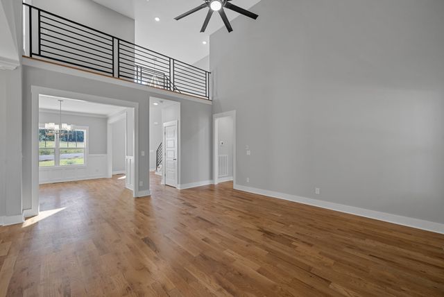 1808 Gholson Rd, Clarksville, TN 37043