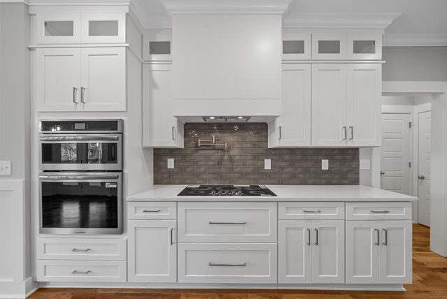 1808 Gholson Rd, Clarksville, TN 37043