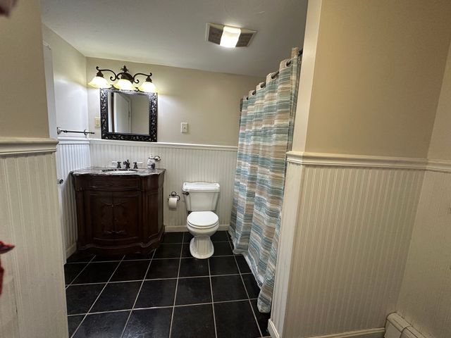 6 Fresh Pond Cir 1, Plymouth, MA 02360