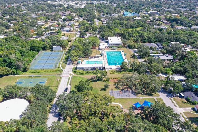 2533 WALDEMERE STREET, Sarasota, FL 34239