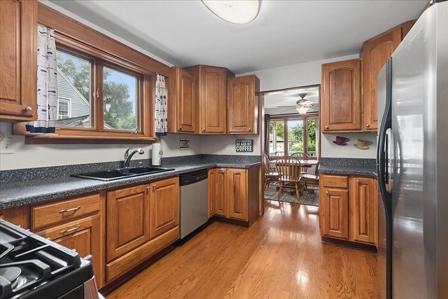17627 S 65th Avenue, Tinley Park, IL 60477