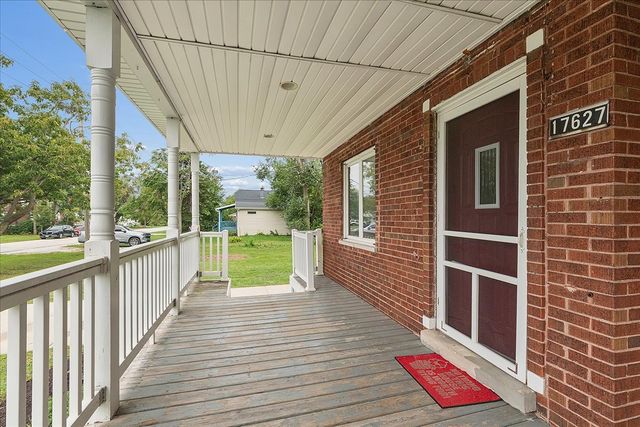 17627 S 65th Avenue, Tinley Park, IL 60477