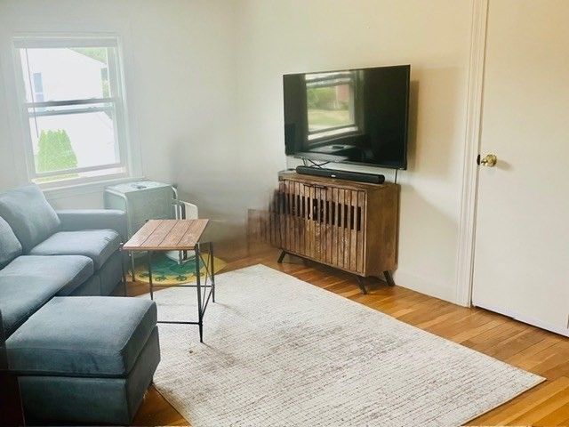 58 Cherry Street 2, Newton, MA 02465