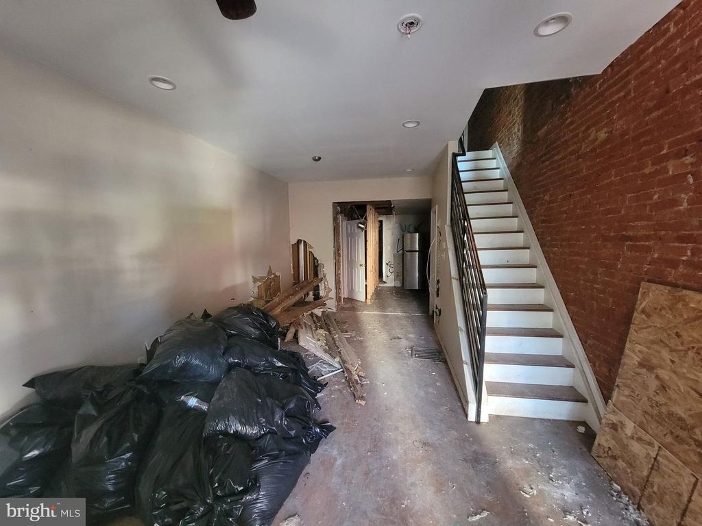2604 JASPER ST, PHILADELPHIA, PA 19125 — photo 4