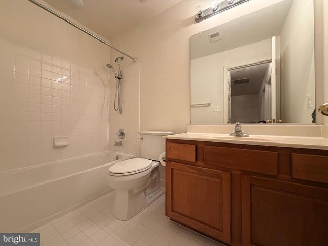 18722 BROKEN OAK RD, Boyds, MD 20841