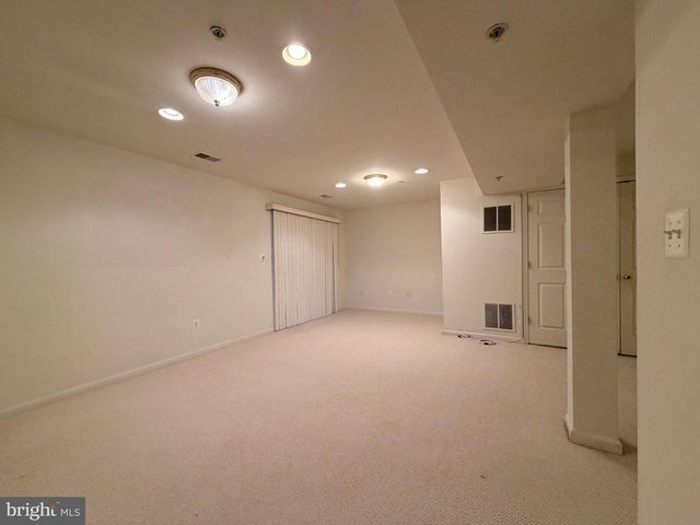 18722 BROKEN OAK RD, Boyds, MD 20841