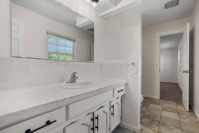 15706 E 245th Street, Peculiar, MO 64078