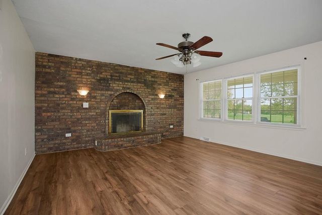15706 E 245th Street, Peculiar, MO 64078