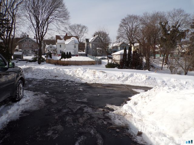 17 Holbrook Street, Ansonia, CT 06401