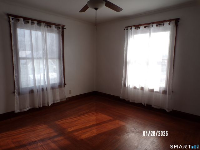 17 Holbrook Street, Ansonia, CT 06401